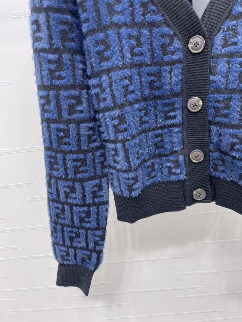 F**di sweater